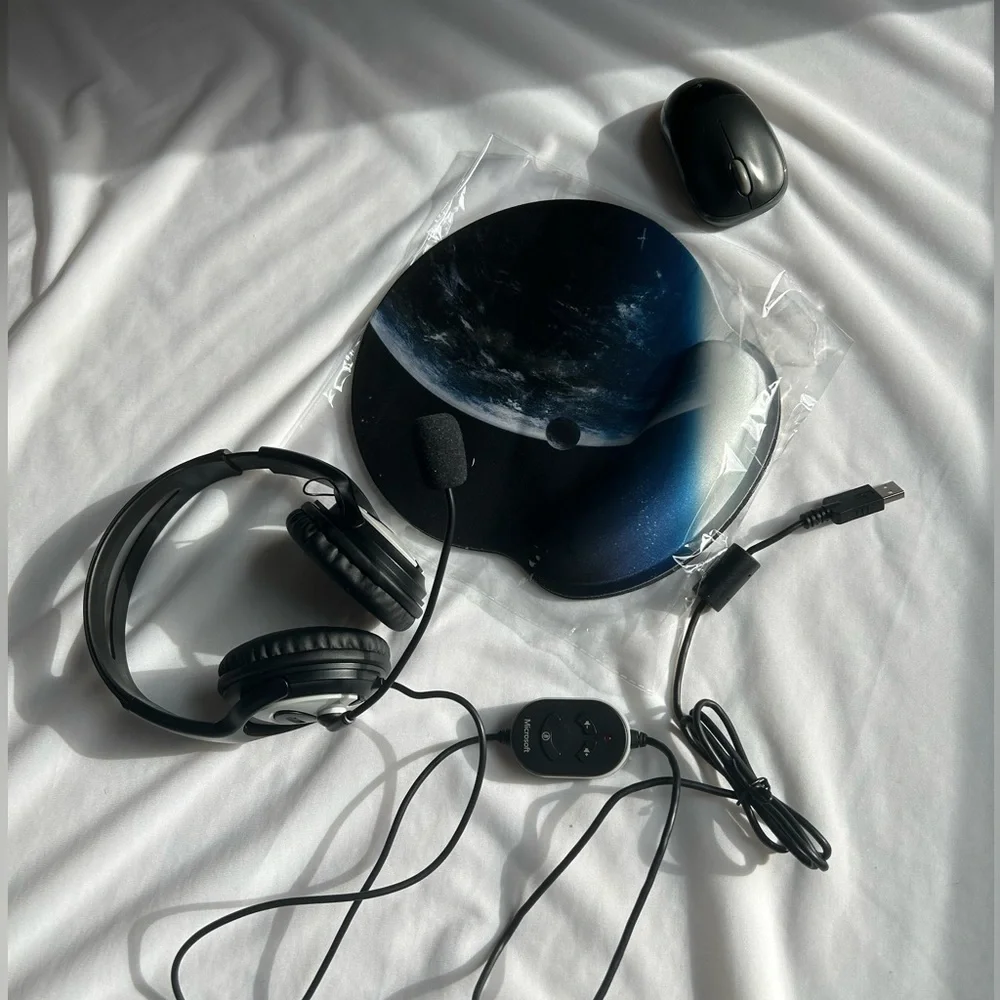 Microsoft headset, wireless mouse and mouse pad